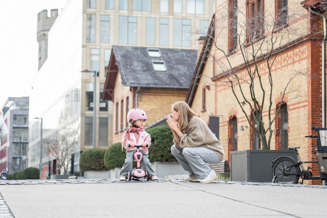HWK1-ROSE-SEAT-GIRL+MOM_DSC_0339