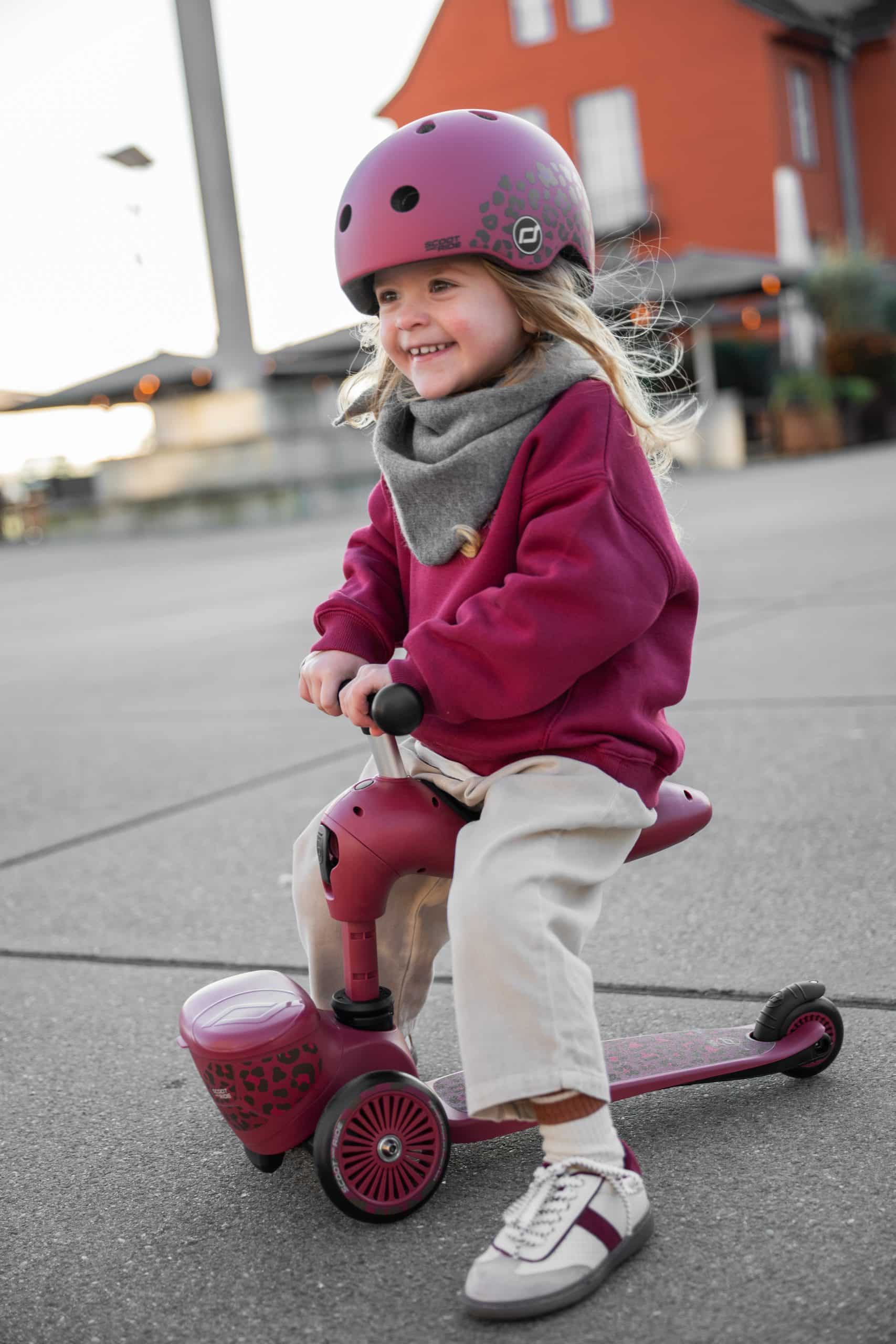 HWK1L-WILDCAT-SEAT-GIRL_DSC_1257